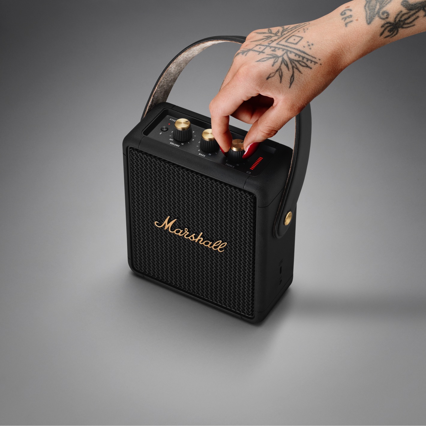marshall headphones store