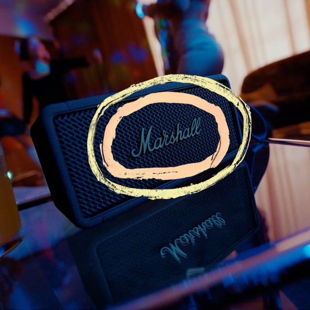 Marshall Middleton portable Bluetooth speaker